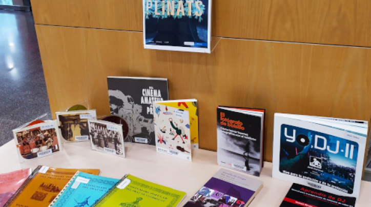 Exposició Indisciplinats a la Biblioteca Antonio Martín